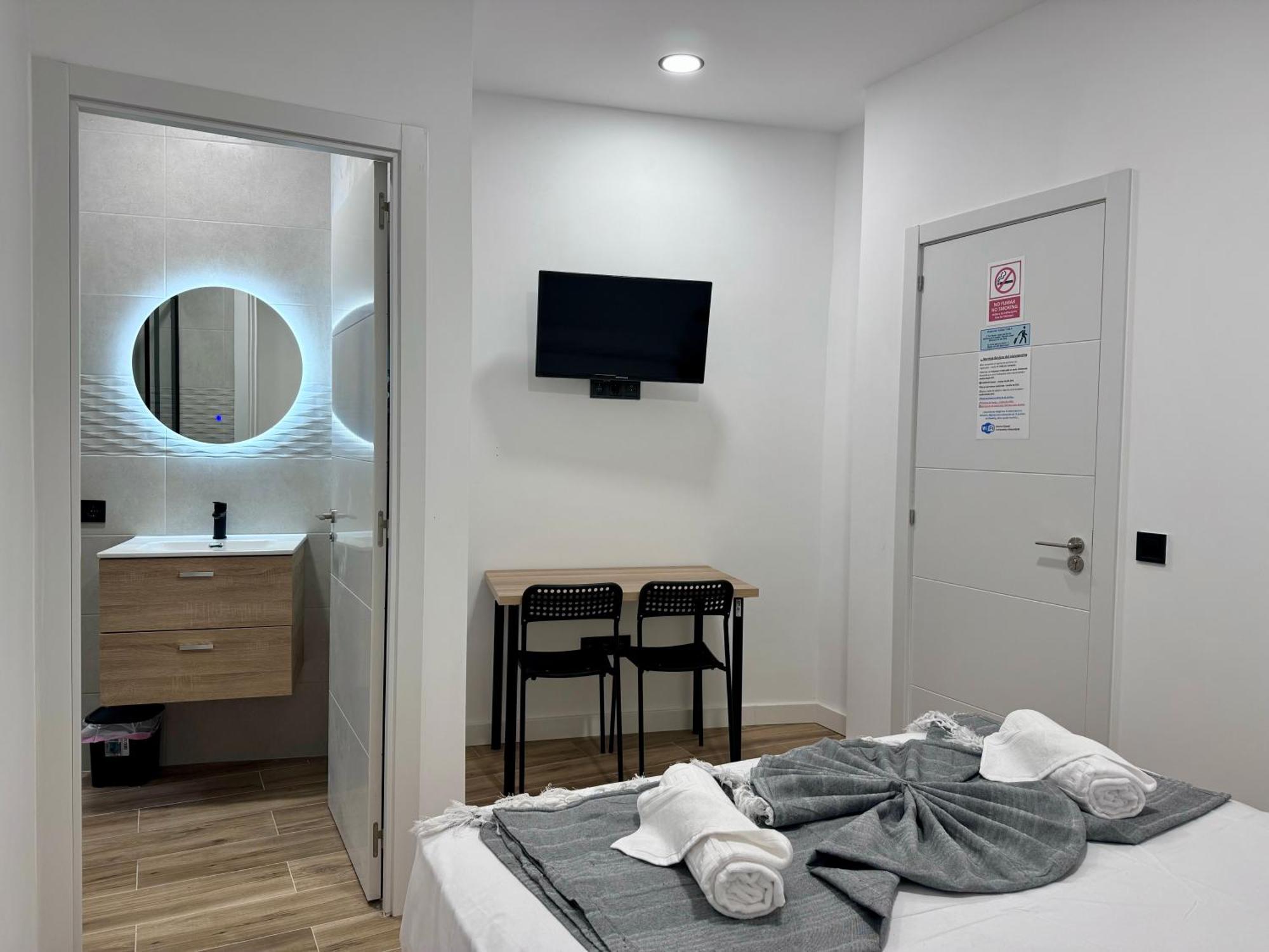 Rooms Villamil, Madrid